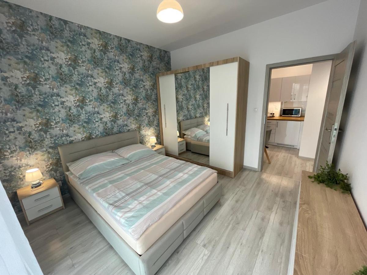 Apartament Nowoczesny Komfortowy Kustronia Z Garazem Balkonem Wanna Bielsko-Biala Bagian luar foto